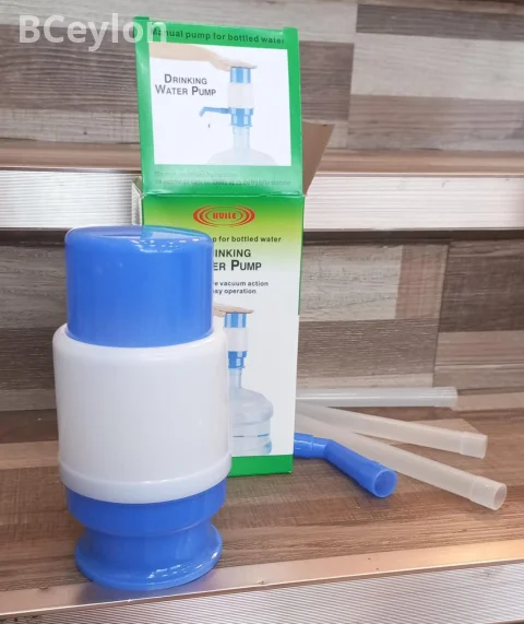 Manual hand pump